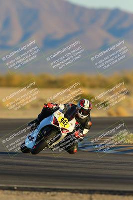 media/Jan-21-2023-CVMA (Sat) [[b9eef8ba1f]]/Race 12 Amateur Supersport Open/